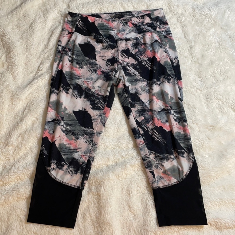 Balance‎ Collection Leggings